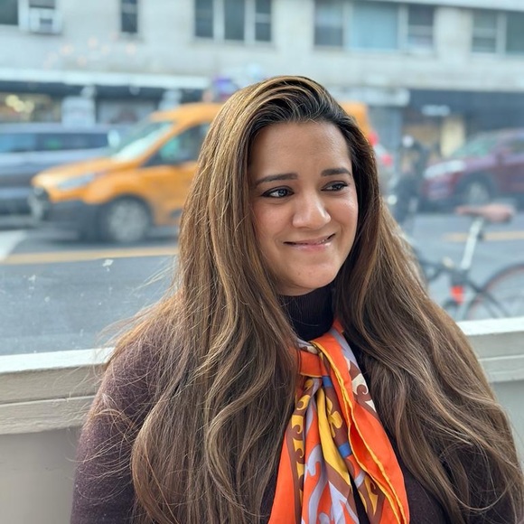 Meet your Posher, Ansa - Picture 2 of 5